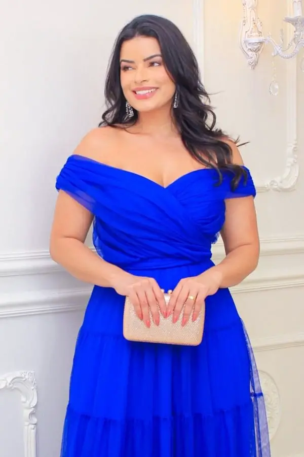 Royal blue dress with coral nails